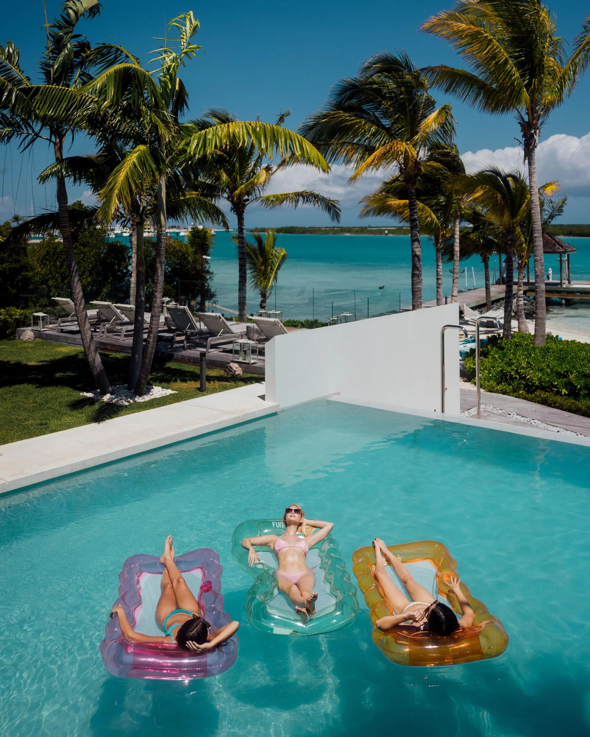 Mesh Lounger Float - Image 4